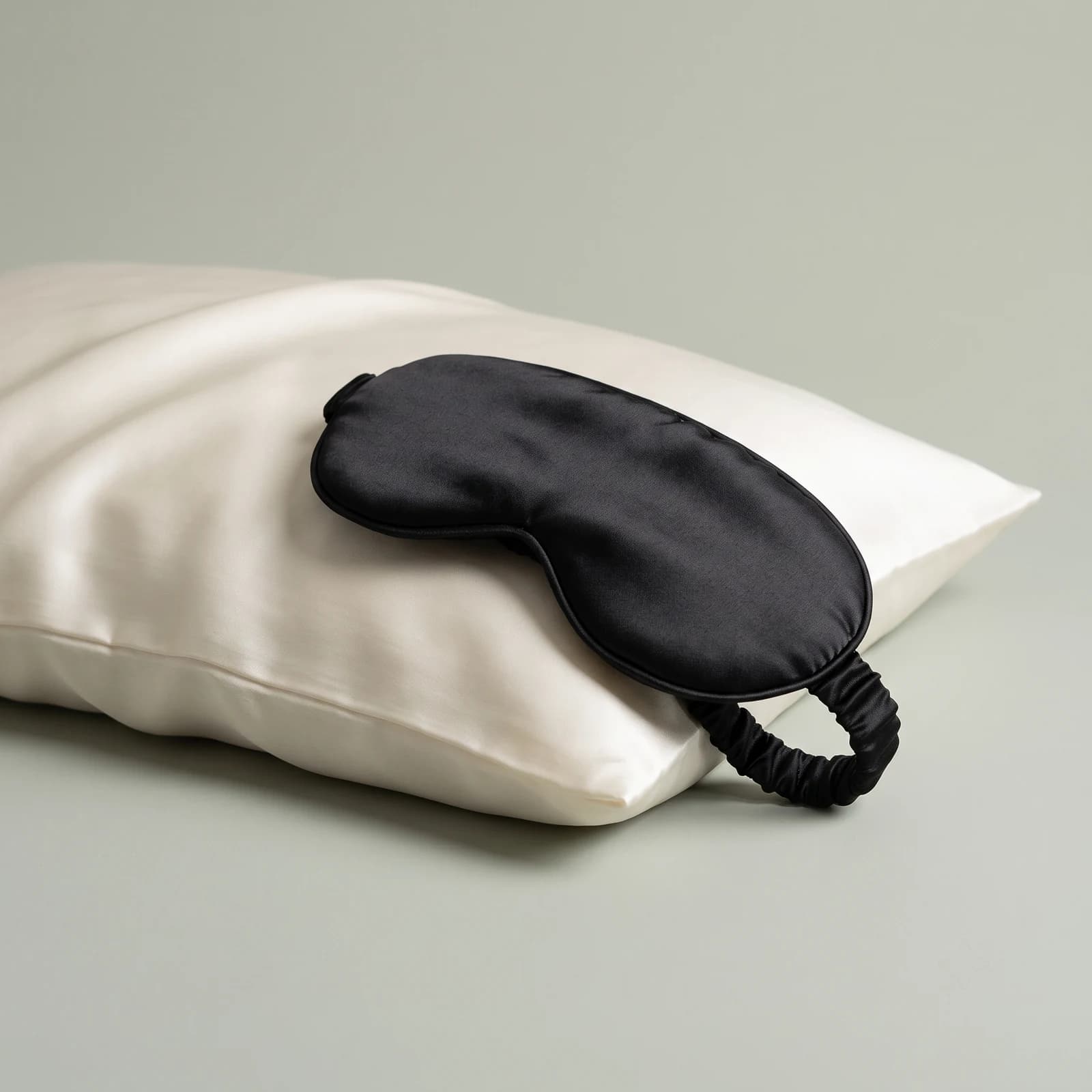 Silk Sleep Mask, Silk Sleep by Soielle, alternate view